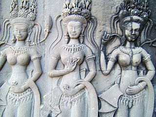 Statuen in Angkor