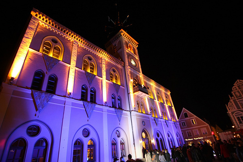Illuminiertes Rathaus Pfaffenhofen